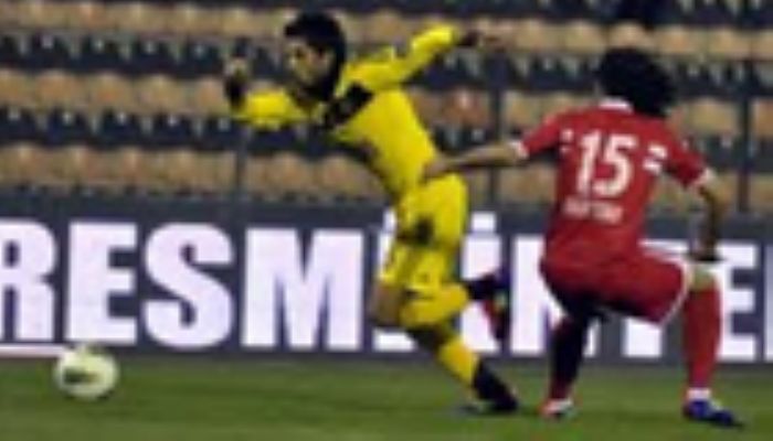 Eskişehir Atatürk Stadyumu Saha İçi Reklam Çalışması